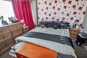 Bedroom- click for photo gallery